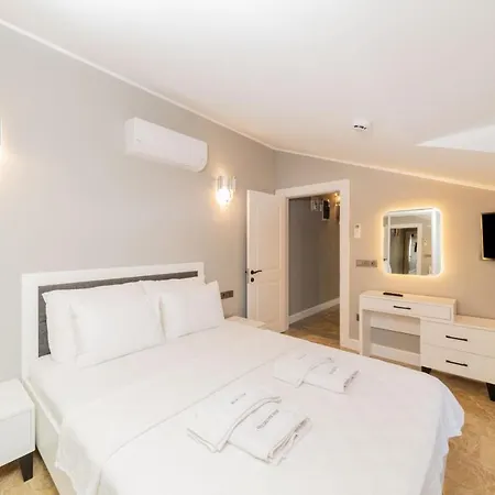 Apartamento Nature Sea View Flat With Jacuzzi In Antalya Kaş