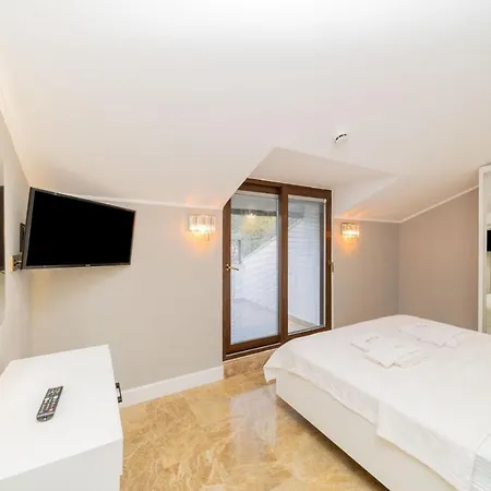 Nature Sea View Flat With Jacuzzi In Antalya Apartment